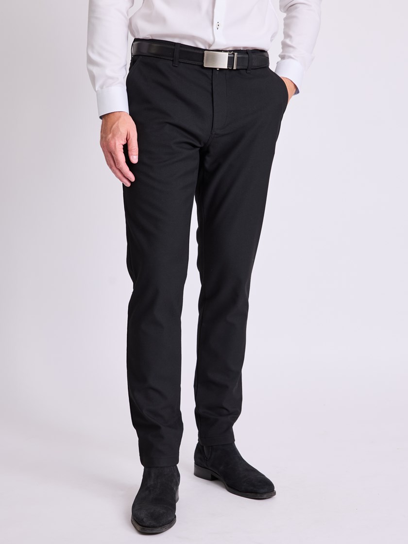 7513189 C18 7513189_C18-VESB-W25-Modell-Front_chn=vic_4350_Adam chinos C18.jpg_Front