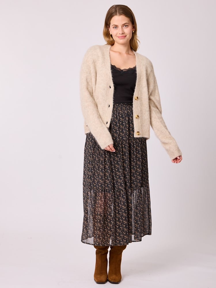 Poppy t-skjorte 7513264_ID2-MELL-A25-Modell-Front_chn=vic_1492_Poppy t-skjorte ID2.jpg_Front||Front