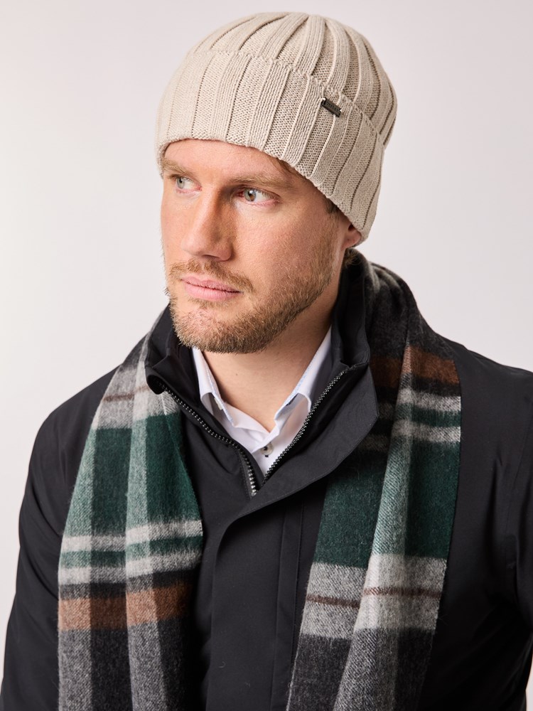 Easton Lue 7513268_I4C-VESB-A25-details_chn=vic_6050_Easton Lue I4C.jpg_