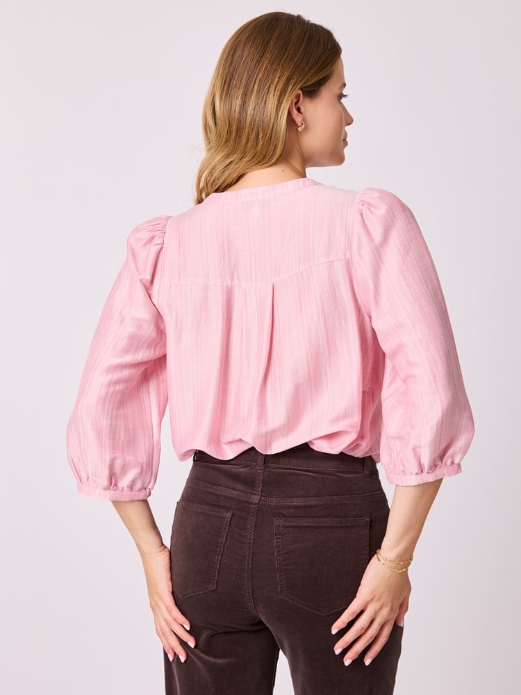 Olivia bluse 7513271_MJL-MELL-A25-Modell-Front_chn=vic_703_Olivia bluse MJL.jpg_Front||Front