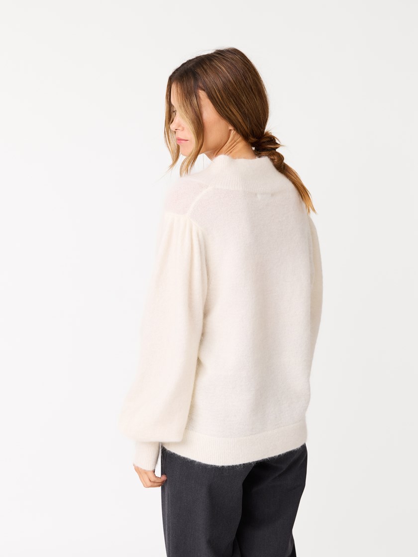 7513320 O79 7513320_O79-JEANPAUL-W25-Modell-Front_2155_Arina genser O79_Arina genser O79 7513320.jpg_