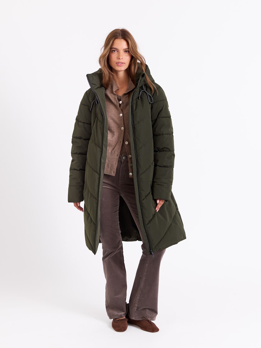 7513327 GOY 7513327_GOY_Jean Paul_Alba kåpe_A25 (10)_Alba kåpe GOY.jpg_