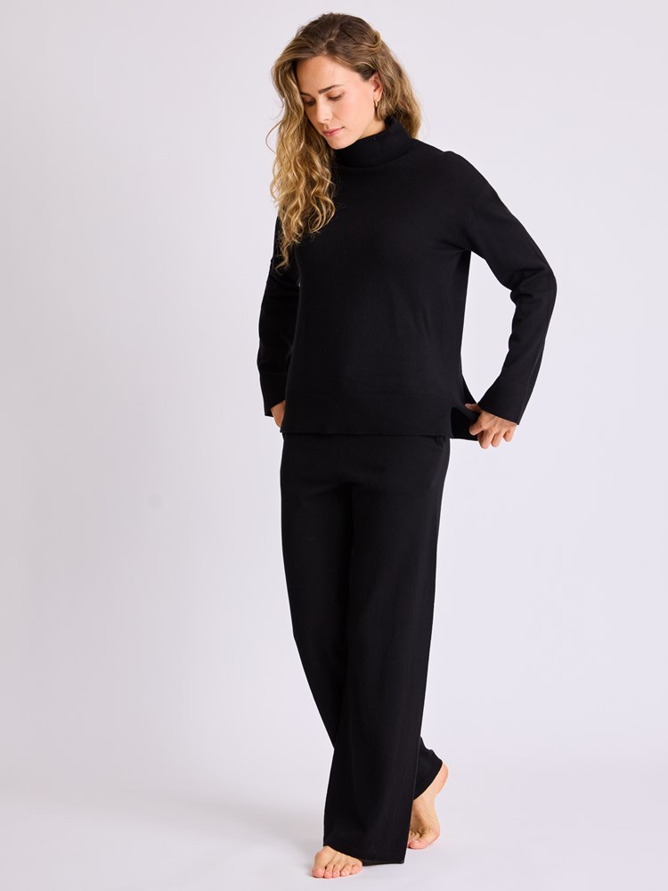 Helle strikkebukse 7513370_ID2-MELL-W25-Modell-Front_chn=vic_4595_Helle strikkebukse ID2.jpg_Front||Front