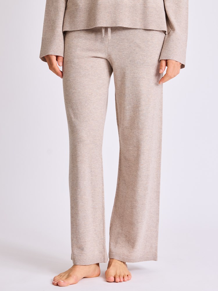 Helle strikkebukse 7513370_R51-MELL-W25-Modell-Front_chn=vic_5965_Helle strikkebukse R51_Helle strikkebukse R51 7513370.jpg_Front||Front