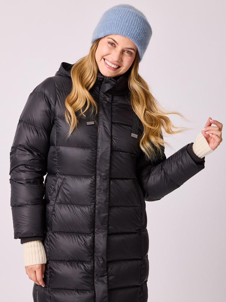 Mari lue 7513375_EDT-MELL-A25-Modell-Front_chn=vic_7238_Mari lue EDT.jpg_Front||Front