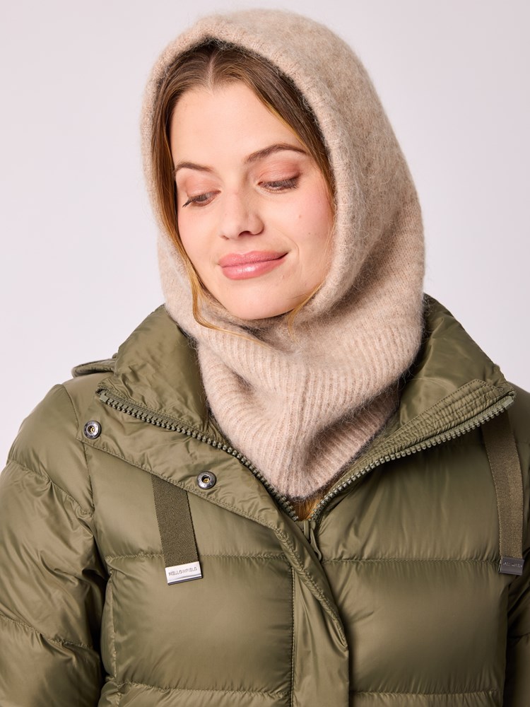 Mari balaklava 7513379_S76-MELL-A25-Modell-Front_chn=vic_3953.jpg_Front||Front