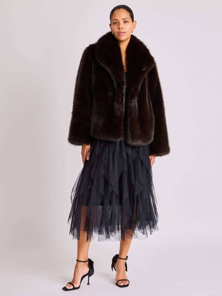 Petrina fuskepels 7513539_APL-BLU-W25-Modell-Front_chn=vic_6113_Petrina fuskepels APL.jpg_Front||Front