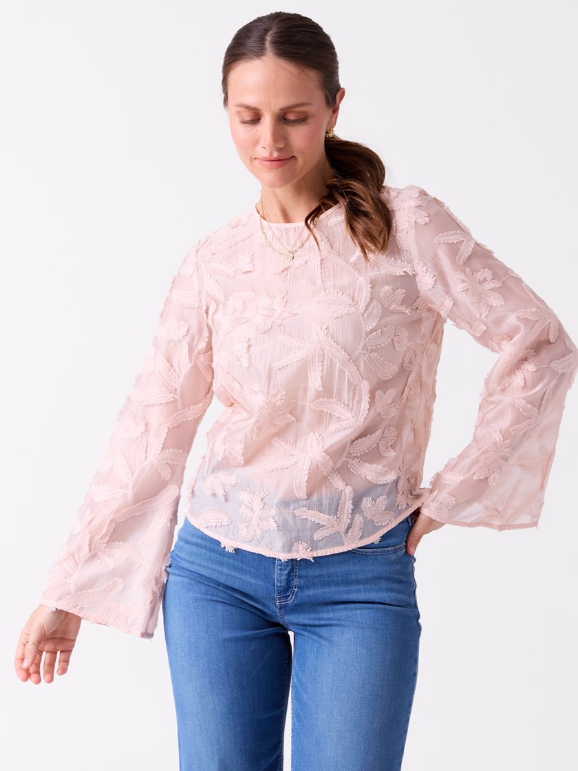 7513699 MGR 7513699_MGR-DONNA-S26-Modell-Front_chn=vic_6641_Isadora bluse MGR_Isadora bluse MGR 7513699.jpg_