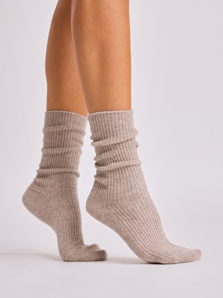 Kasjmir sokker 7513731_R56-BLU-W25-Modell-Front_chn=vic_7420_Kasjmir sokker R56.jpg_Front||Front