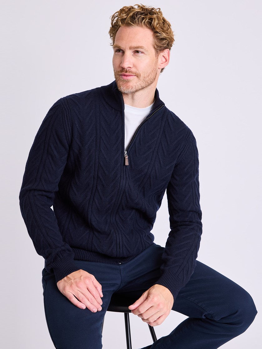 7513755 EM6 7513755_EM6-VESB-W25-Modell-Front_chn=vic_4892_Soren cardigan EM6.jpg_Front