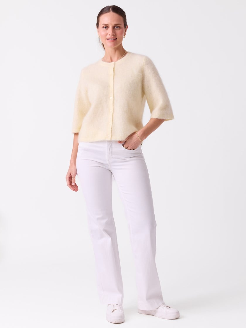 7513935 Q71 7513935_Q71-DONNA-S26-Modell-Front_chn=vic_7982_Chloe cardigan Q71.jpg_