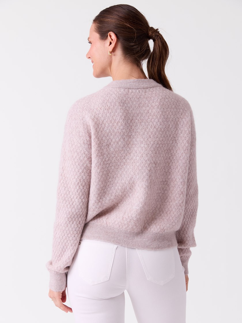 7513936 AO9 7513936_AO9-DONNA-S26-Modell-Front_chn=vic_1105_Colette cardigan AO9_Colette cardigan AO9 7513936.jpg_