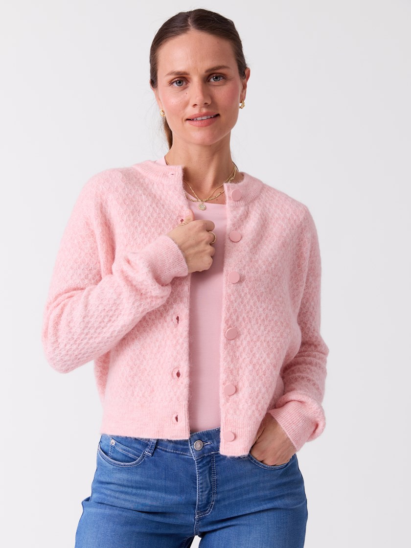 7513936 MLC 7513936_MLC-DONNA-S26-Modell-Front_chn=vic_7658_Colette cardigan MLC_Colette cardigan MLC 7513936.jpg_