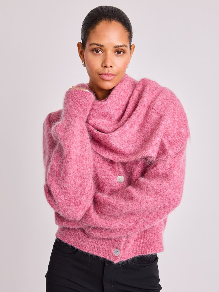 Susanne skjerf 7513957_MSY-BLU-S26-Modell-Front_chn=vic_5020_Susanne skjerf MSY_Susanne skjerf MSY 7513957.jpg_Front