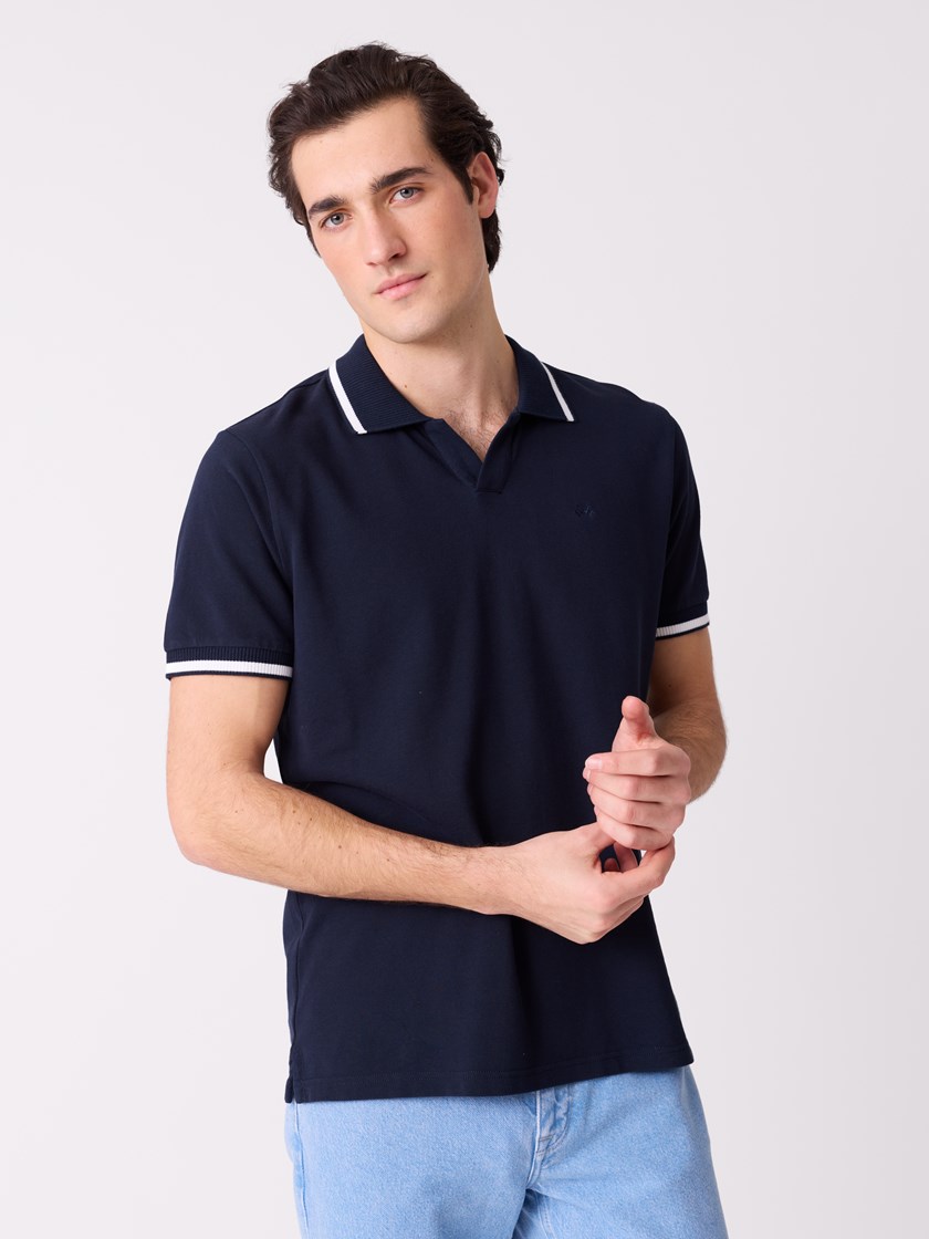 7514016 EM6 7514016_EM6-JEANPAUL-S26-Modell-Front_4254_Casper pique EM6_Casper pique EM6 7514016.jpg_Front||Front