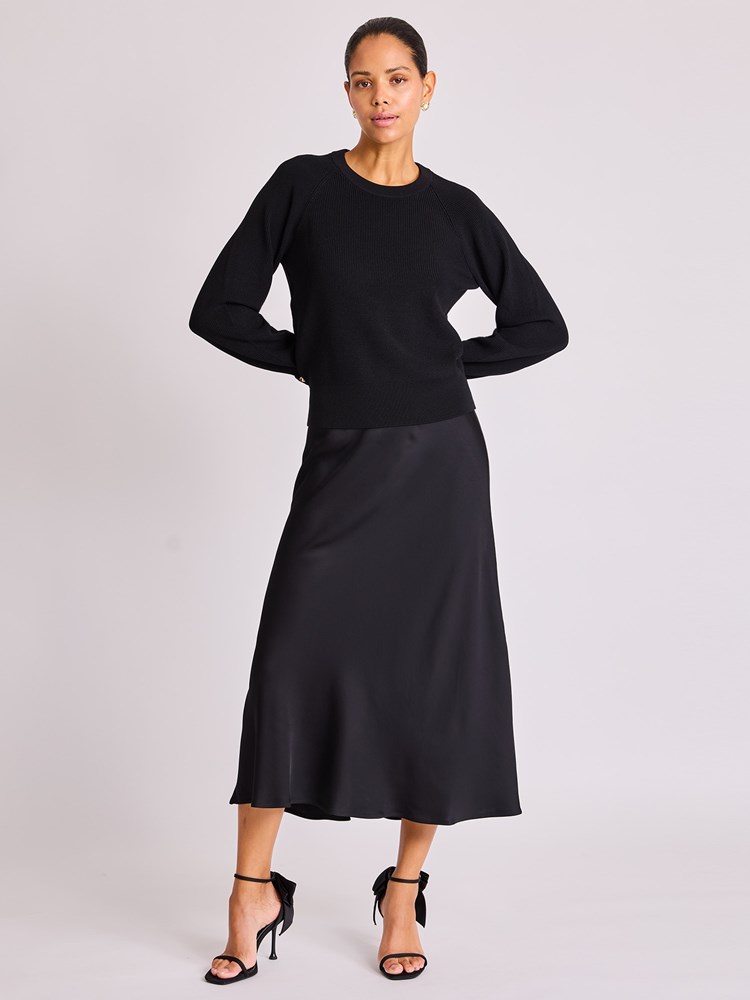 Gina skjørt 7514058_ID2-BLU-W25-Modell-Front_chn=vic_7184_Gina skjørt ID2.jpg_Front||Front