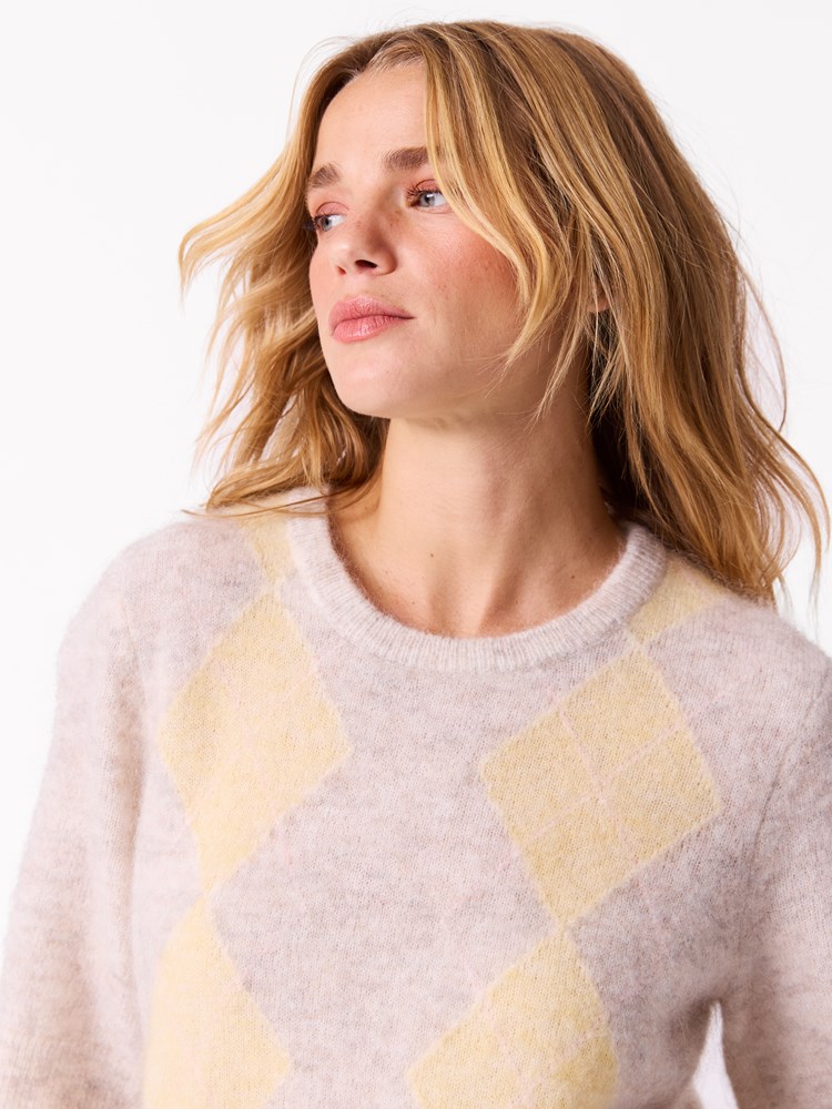 Inez genser 7514077_I4C_Jean Paul_Inez genser-S26 (3)_Inez genser I4C.jpg_