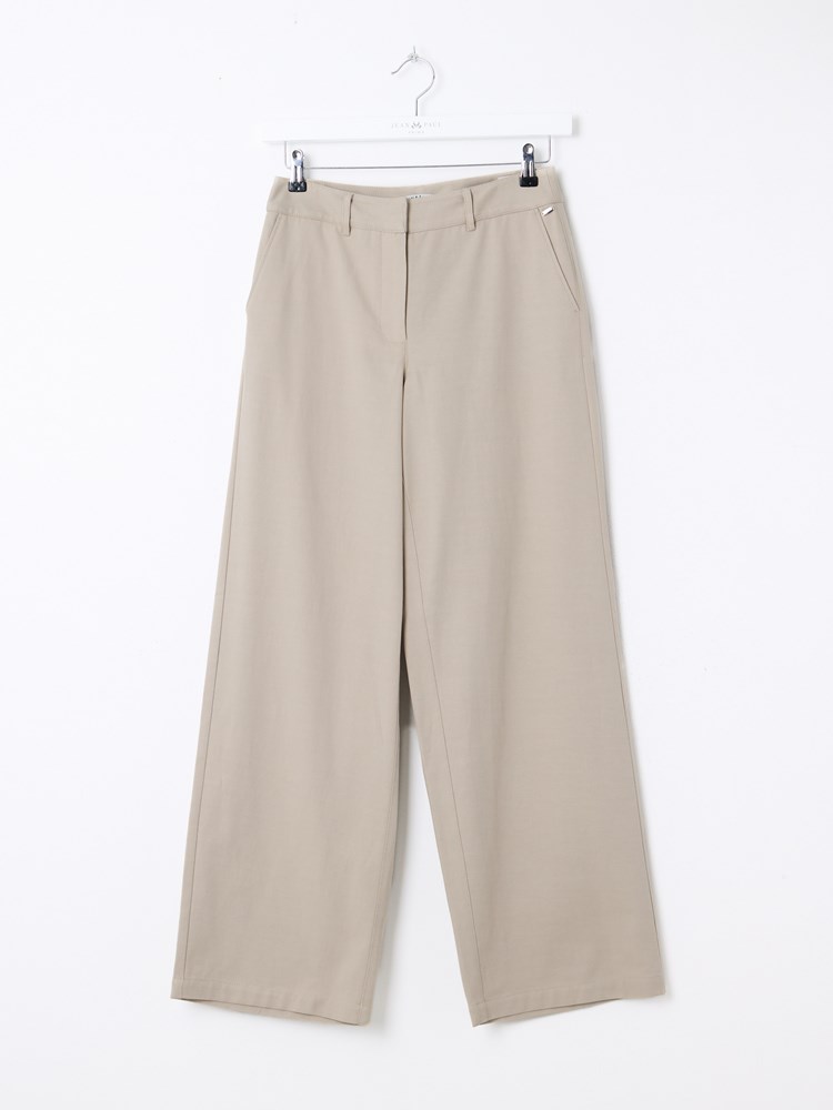 Milly chino 7514108_I4C-JEANPAUL-S26-Front_9880_Milly chino_Milly chino I4C.jpg_Front||Front