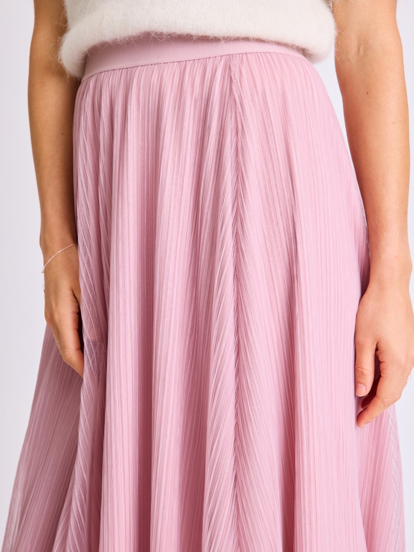 7514140 MLG 7514140_MLG-MELL-W25-Modell-Front_chn=vic_8667_Nadina skjørt MLG.jpg_Front||Front