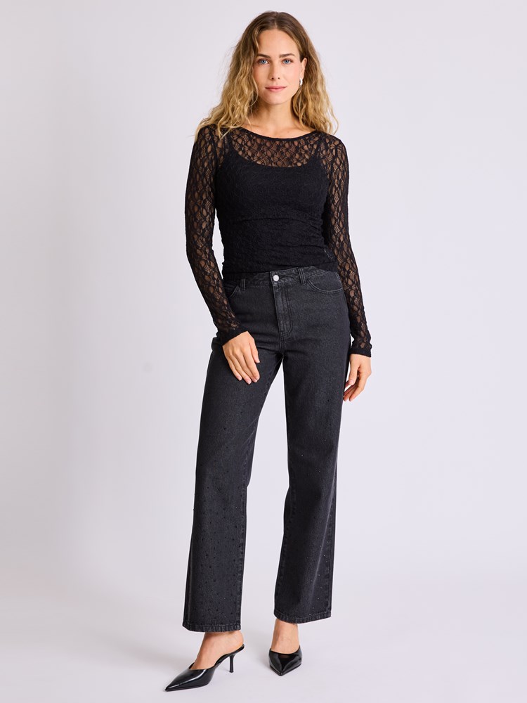 Bella topp 7514148_ID2-MELL-W25-Modell-Front_chn=vic_715_Bella topp ID2.jpg_Front