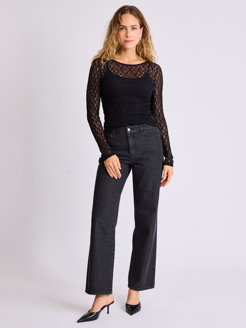 7514148 ID2 7514148_ID2-MELL-W25-Modell-Front_chn=vic_715_Bella topp ID2.jpg_Front