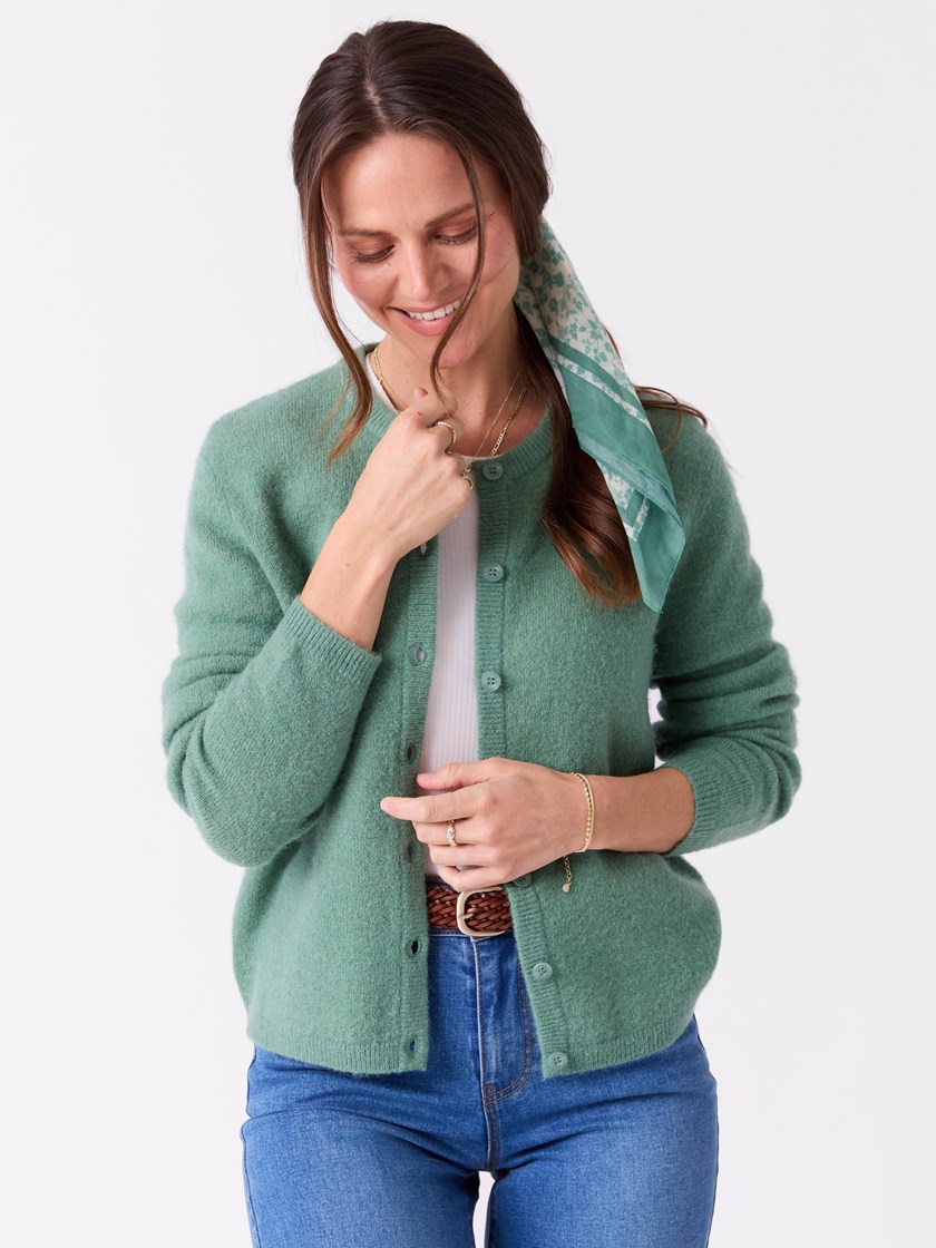 7514203 GJC 7514203_GJC-MELL-S26-Modell-Front_chn=vic_5912_Maria cardigan GJC_Maria cardigan GJC 7514203.jpg_Front||Front