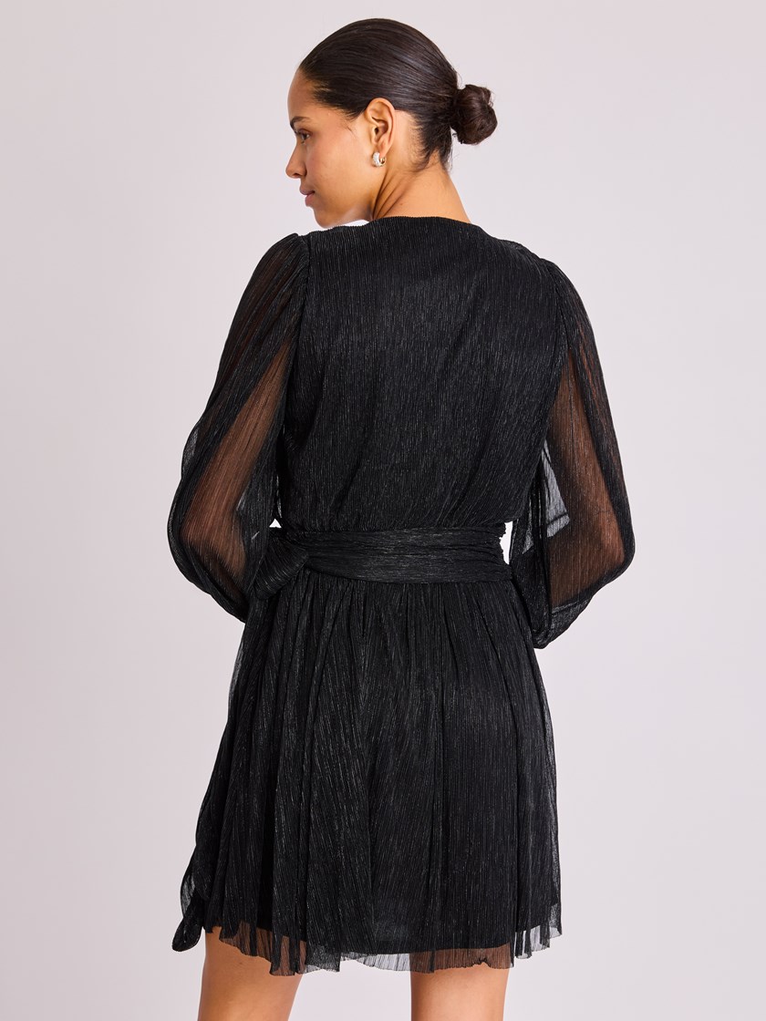 7514237 ID2 7514237_ID2-BLU-W25-Modell-Front_chn=vic_7501_Hazel kjole ID2_Hazel kjole ID2 7514237.jpg_Front||Front