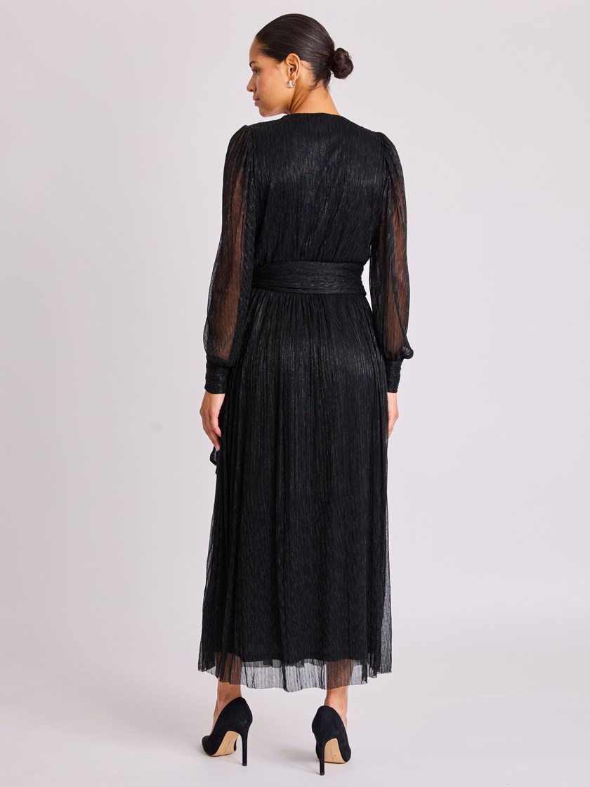 7514238 ID2 7514238_ID2-BLU-W25-Modell-Front_chn=vic_7095_Hazel lang kjole ID2_Hazel lang kjole ID2 7514238.jpg_Front||Front