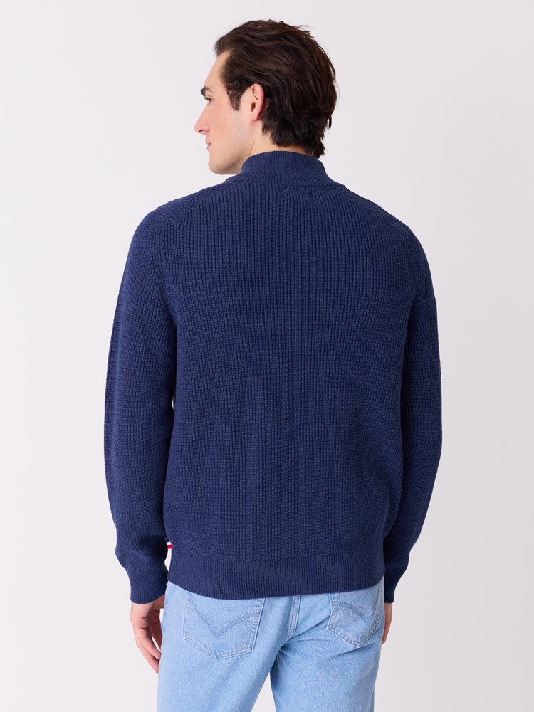 Simon zipneck 7514249_ENB-JEANPAUL-S26-Modell-Front_2945_Simon zipneck ENB.jpg_Front||Front