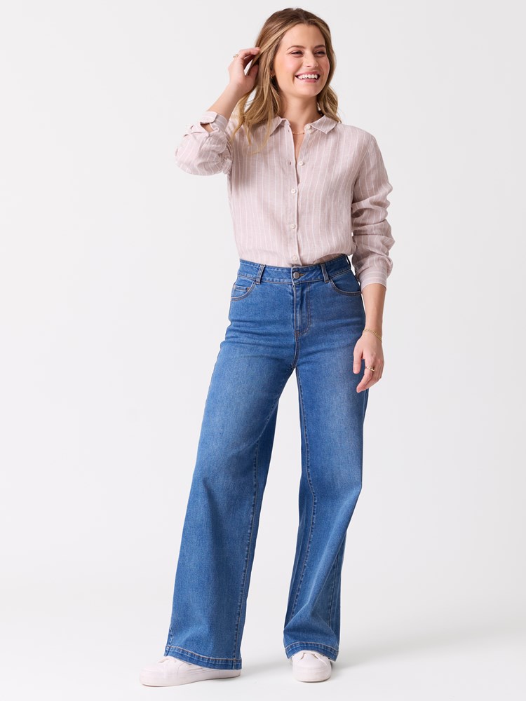 Louise linskjorte 7514516_O79-MELL-H26-Modell-Front_chn=vic_5744_Louise linskjorte O79 7514516.jpg_Front