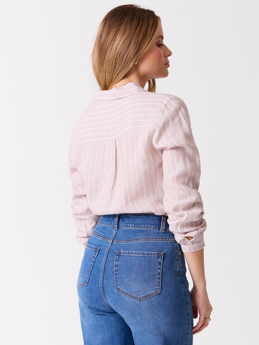 7514516 O79 7514516_O79-MELL-H26-Modell-Front_chn=vic_7183_Louise linskjorte O79 7514516.jpg_Front