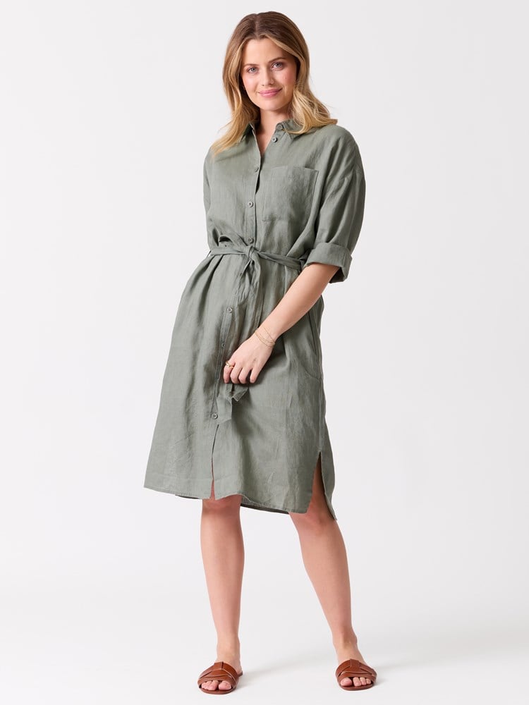 Louise linskjortekjole 7514564_GTE-MELL-H26-Modell-Front_chn=vic_4293_Louise linskjortekjole GTE.jpg_Front