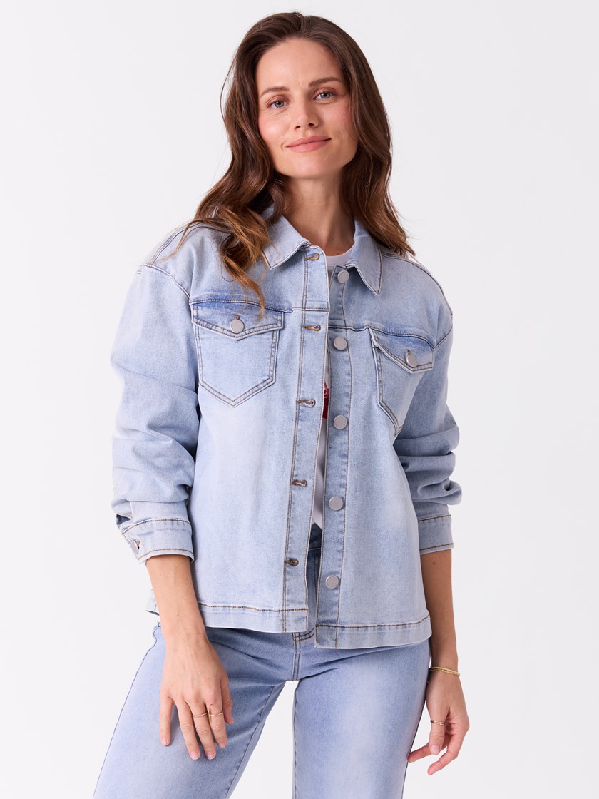 7514593 DAC 7514593_DAC-MELL-S26-Modell-Front_chn=vic_4988_Wilma skjorte DAC.jpg_Front||Front