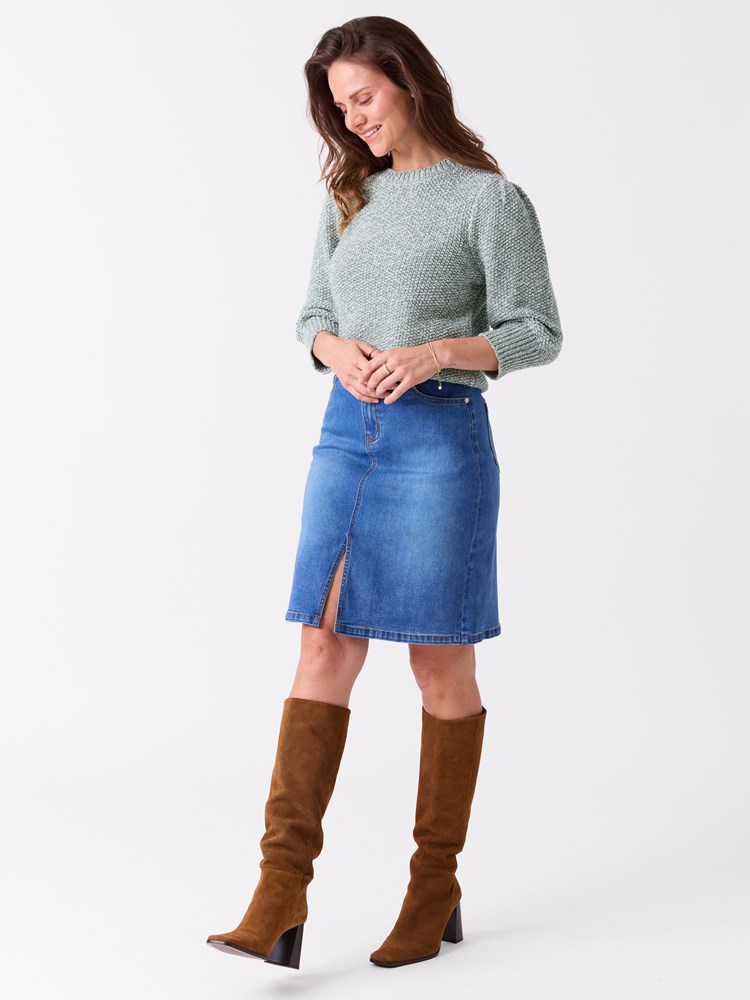 Tale genser 7514594_GJC-MELL-S26-Modell-Front_chn=vic_7341_Tale genser GJC.jpg_Front