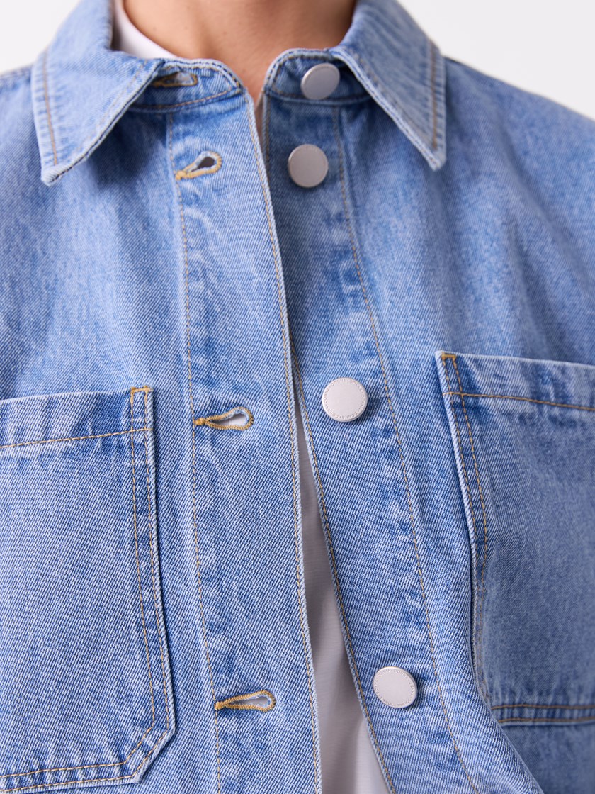 7514612 DAC 7514612_DAC-DONNA-S26-Modell-Front_chn=vic_7304_Estelle denimskjorte DAC.jpg_