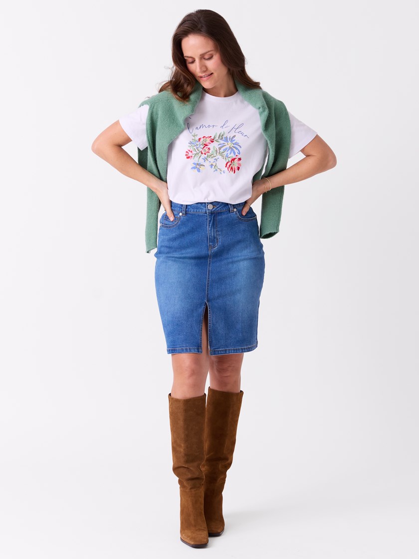 7514623 ECL 7514623_ECL-MELL-S26-Modell-Front_chn=vic_1838_Wilma denim skjørt ECL.jpg_Front||Front