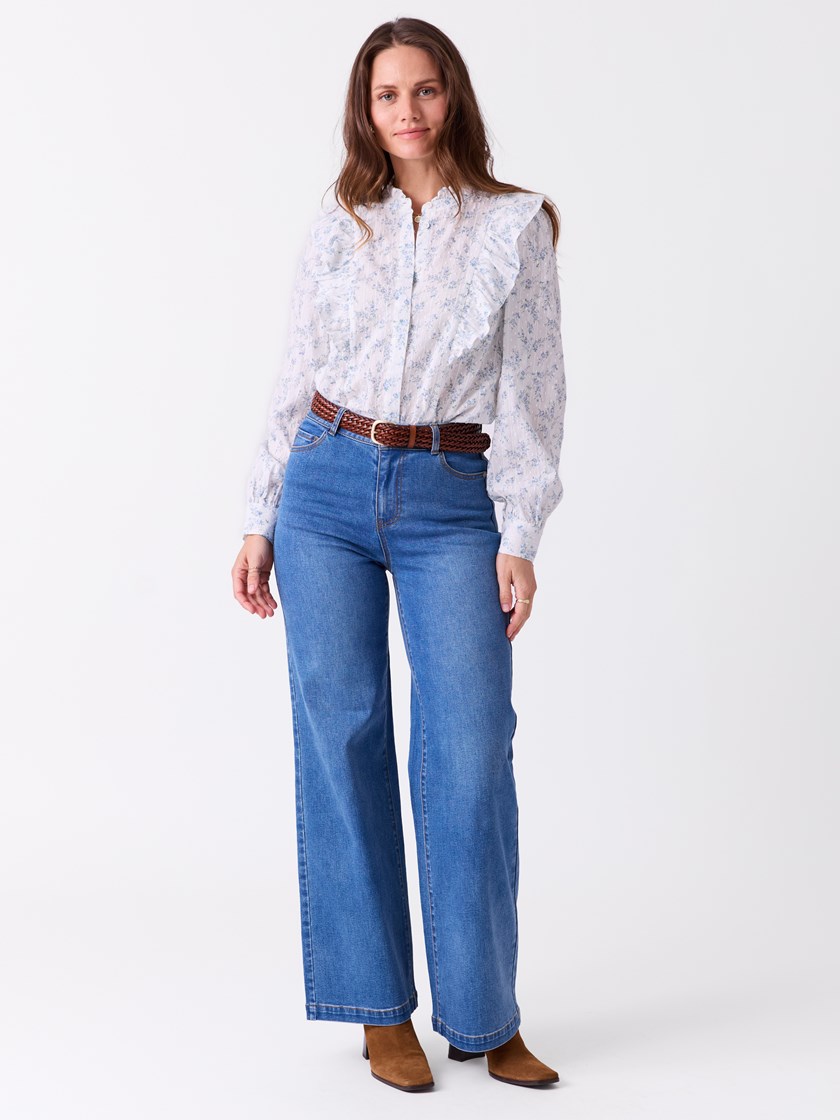 7514634 EPK 7514634_EPK-MELL-S26-Modell-Front_chn=vic_1250_Pippa bluse EPK_Pippa bluse EPK 7514634.jpg_Front||Front