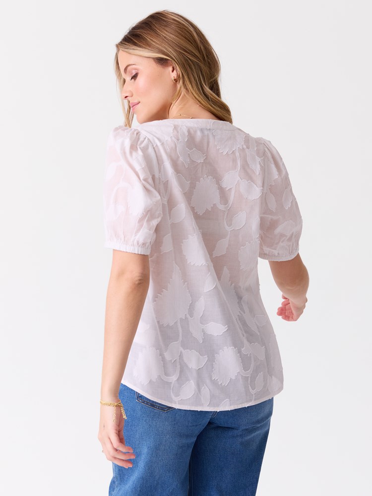 Raya bluse 7514657_O68-MELL-H26-Modell-Front_chn=vic_5544_Raya bluse O68_Raya bluse O68 7514657.jpg_Front