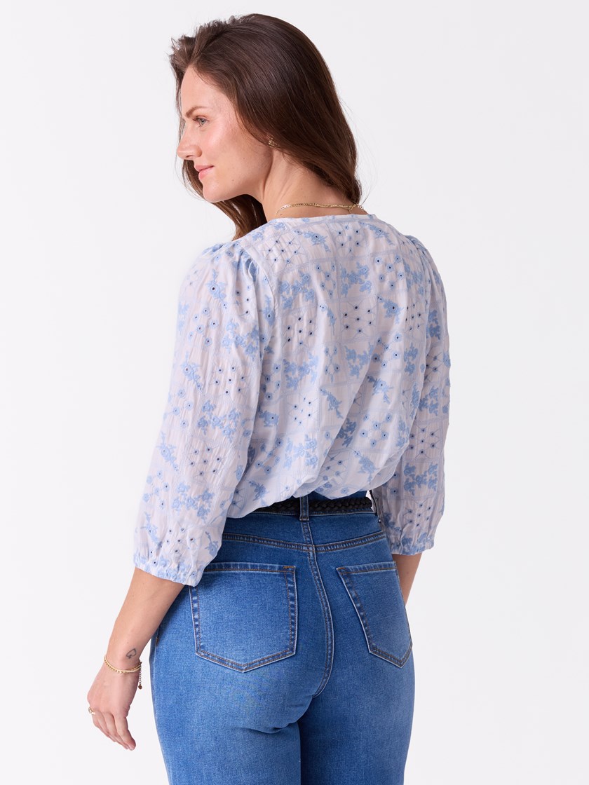 7514666 EPK 7514666_EPK-MELL-S26-Modell-Front_chn=vic_3585_Olivia bluse EPK_Olivia bluse EPK 7514666.jpg_Front||Front