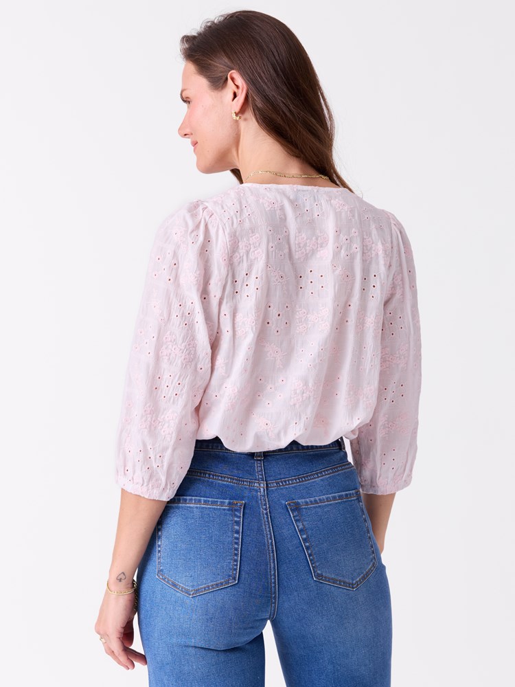 Olivia bluse 7514666_MIC-MELL-S26-Modell-Front__Olivia bluse MIC 7514666.jpg_