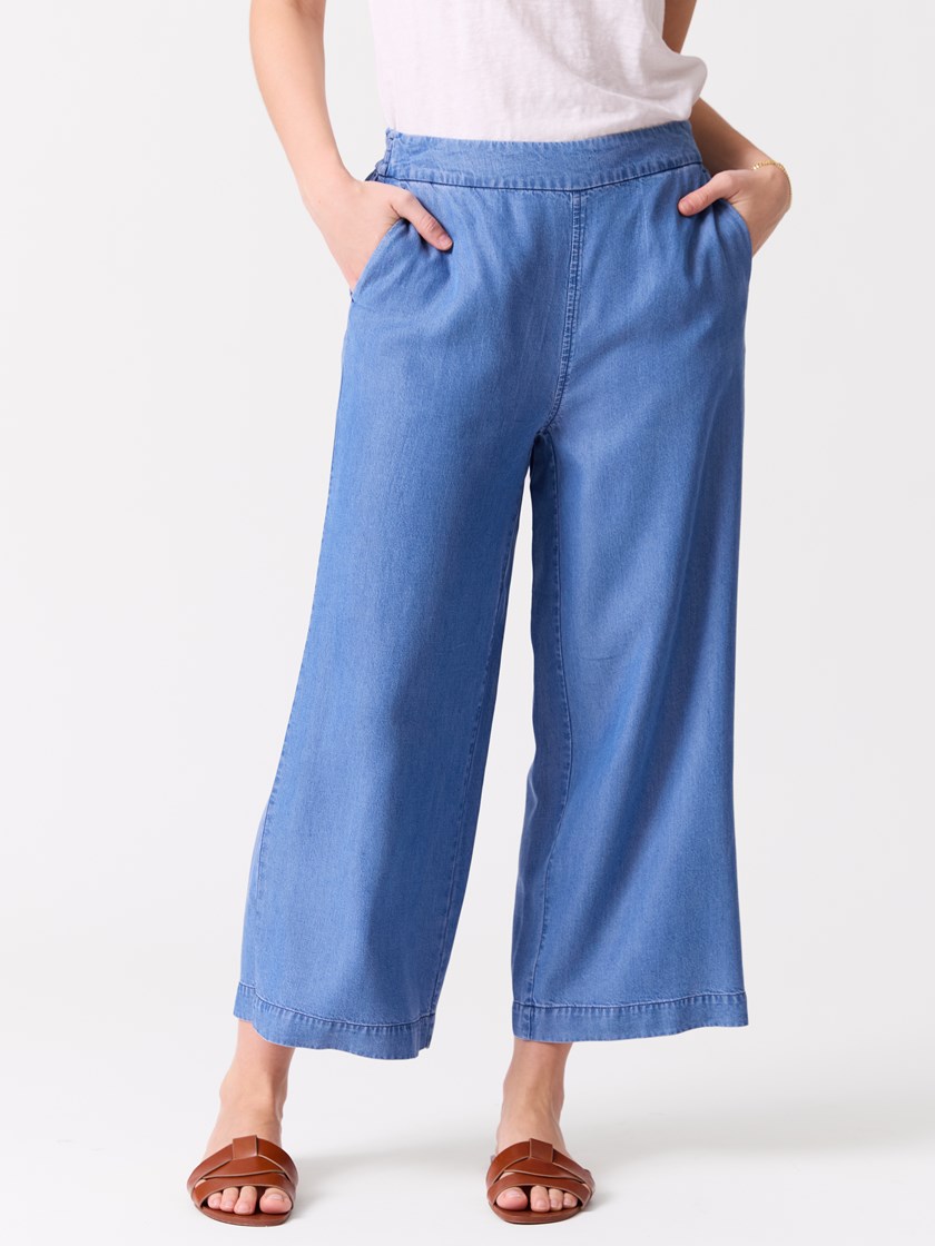 7514684 ECL 7514684_ECL-MELL-H26-Modell-Front_chn=vic_2792_Martine culotte ECL_Martine culotte ECL 7514684.jpg_Front