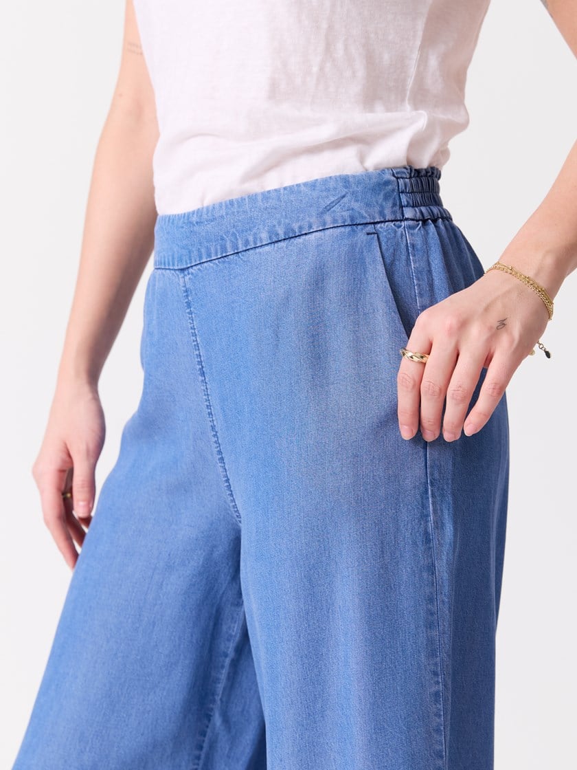 7514684 ECL 7514684_ECL-MELL-H26-Modell-Front_chn=vic_7026_Martine culotte ECL.jpg_Front