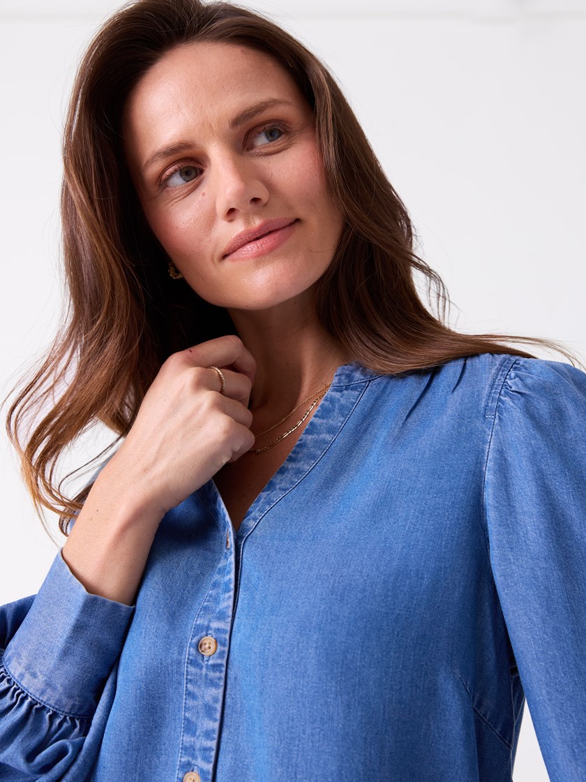 7514713 ECL 7514713_ECL-MELL-S26-Modell-Front_chn=vic_8268_Ameli bluse ECL_Ameli bluse ECL 7514713.jpg_Front||Front