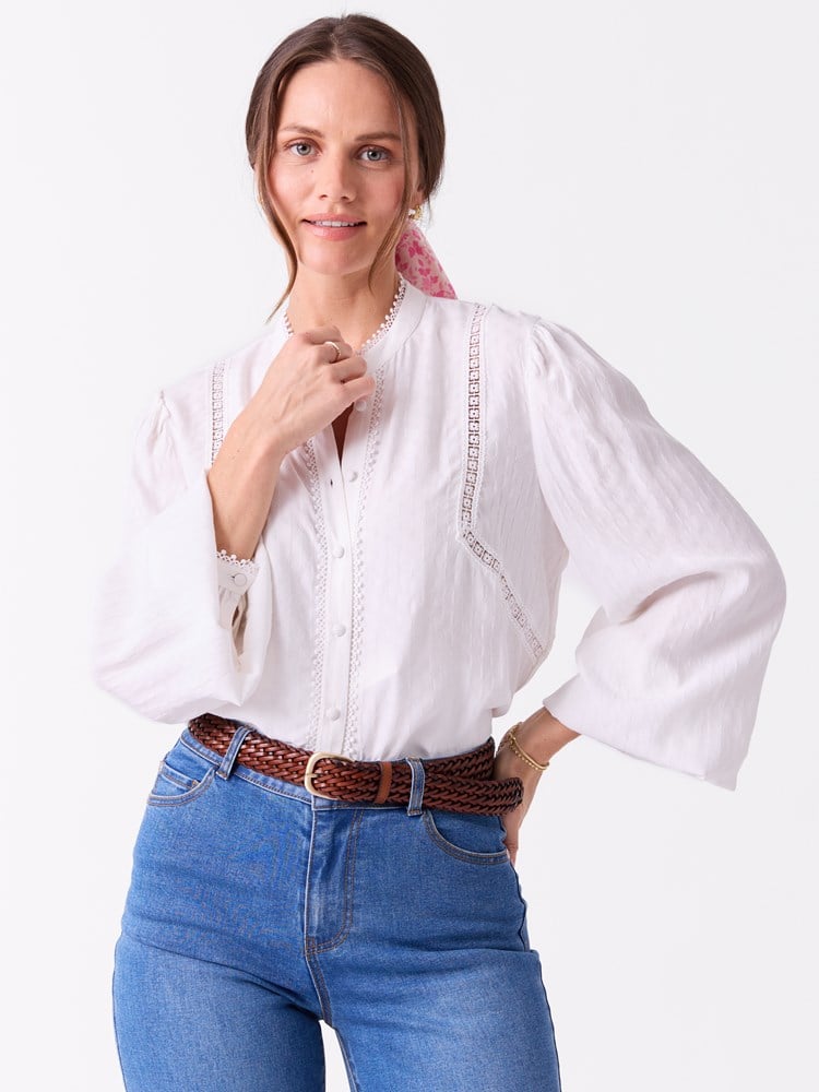 Iva bluse 7514777_O79-MELL-S26-Modell-Front_chn=vic_4815_Iva bluse O79_Iva bluse O79 7514777.jpg_Front||Front
