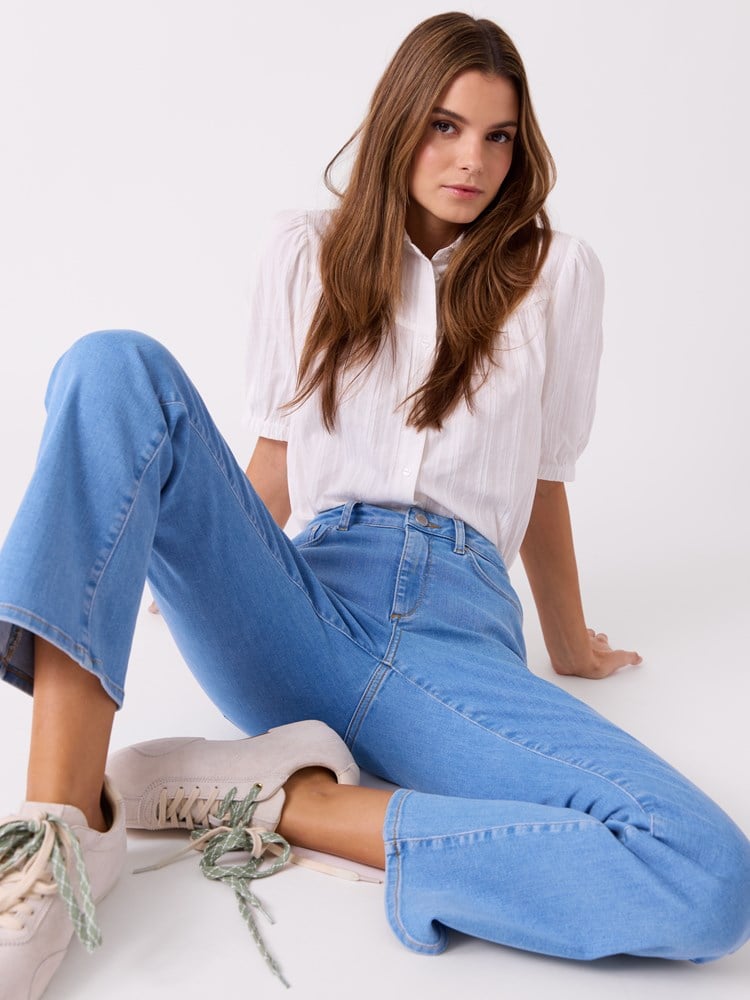 Sabine cropped flared jeans 7514802_DAE_Jean Paul_Sabine Cropped Flared Jeans_H26 (6)_Sabine cropped flared jeans DAE.jpg_