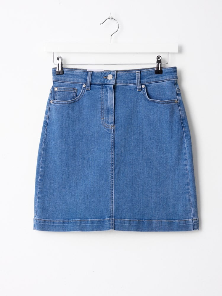 Patty denim skjørt 7514809_DAG-JEANPAUL-H26-Front_7036_Patty denim skjørt DAG.jpg_