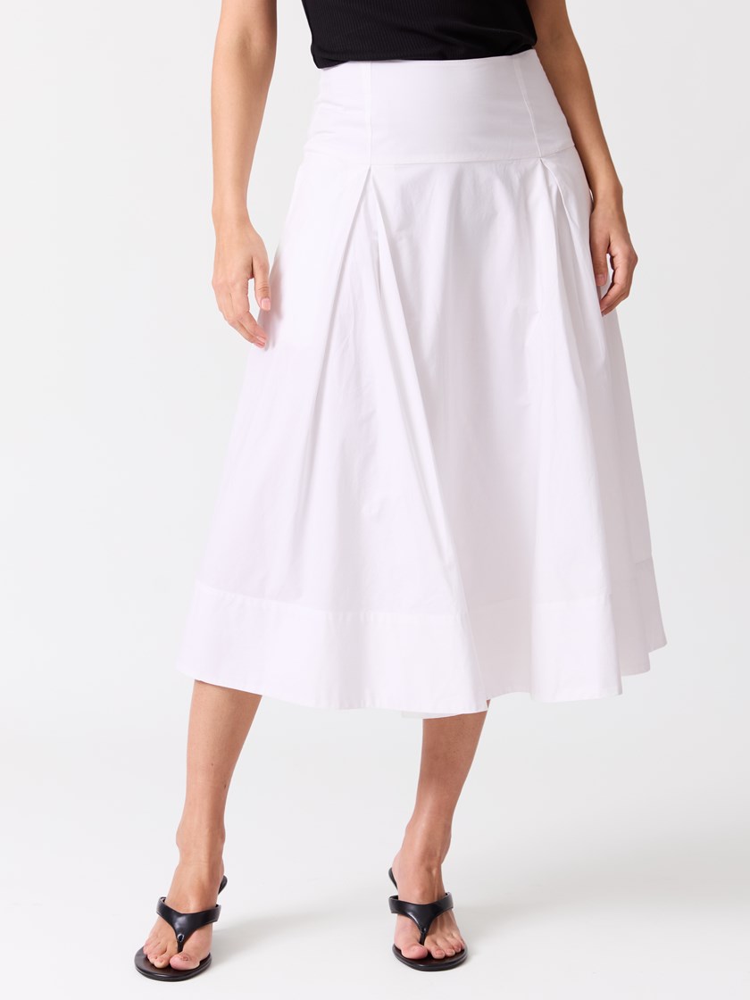 7514871 O68 7514871_O68-BLU-H26-Modell-Front_chn=vic_2561_Becca skjørt O68.jpg_Front||Front