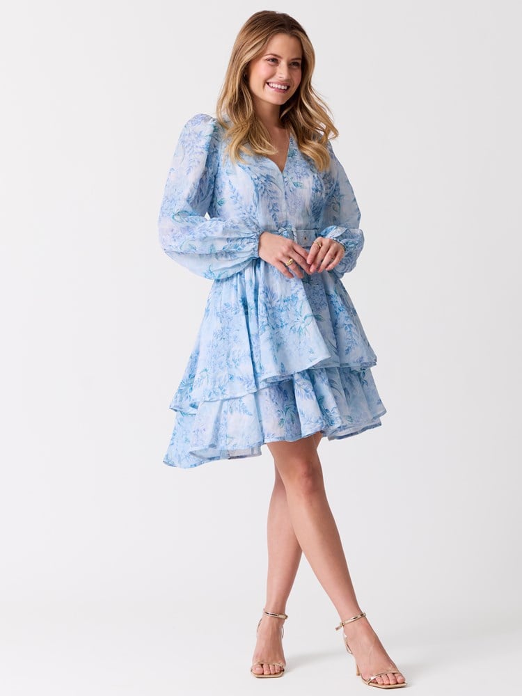 Imogen kjole 7515331_T64-MELL-H26-Modell-Front_chn=vic_9425_Imogen kjole T64.jpg_Front