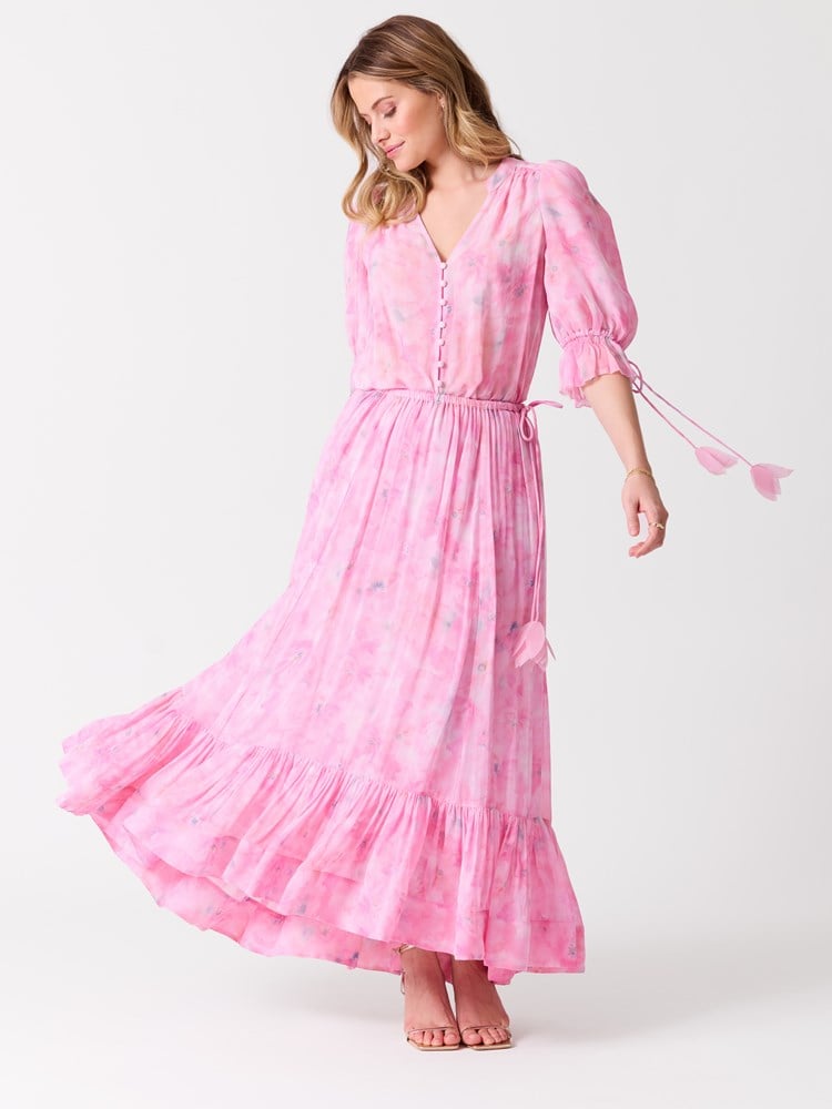 Genevieve skjørt 7515350_MGK-MELL-H26-Modell-Front_chn=vic_6642_Genevieve skjørt MGK.jpg_Front