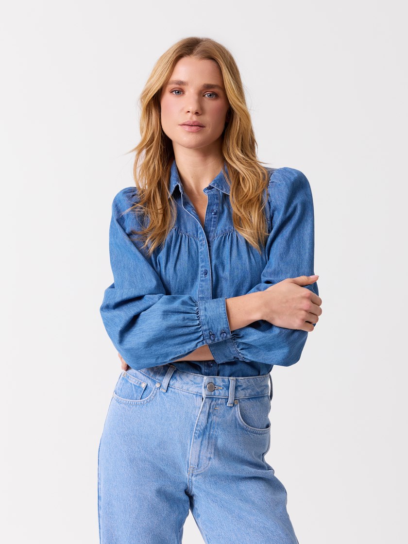 7515351 ECL 7515351_ECL-JEANPAUL-S26-Modell-Front (6)_Anna bluse ECL_Anna bluse ECL 7515351.jpg_